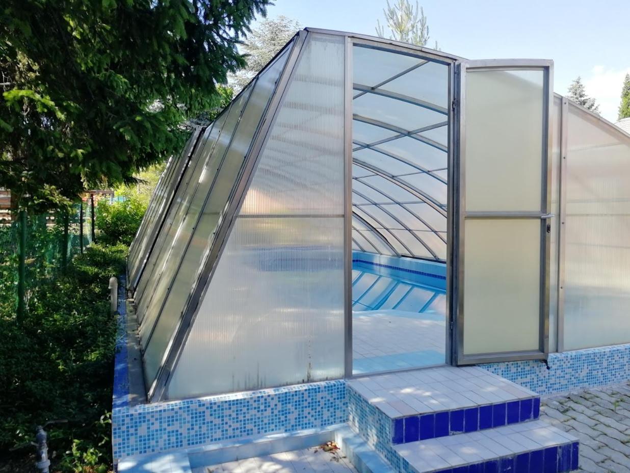 Feszek Apartmanhaz Vonyarcvashegy Buitenkant foto